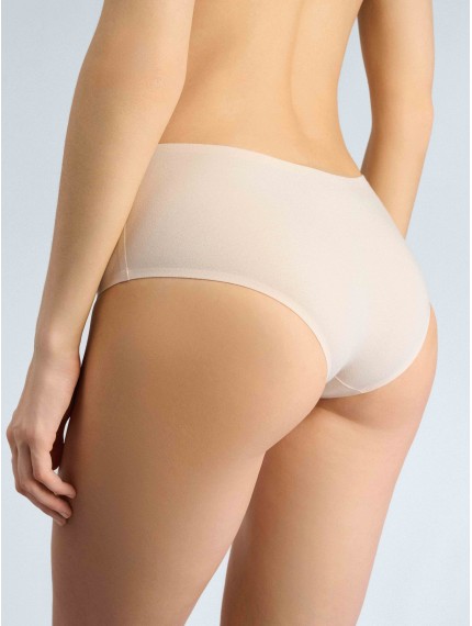 Женские бесшовные трусы Бразильяна молочного цвета 5096WUV