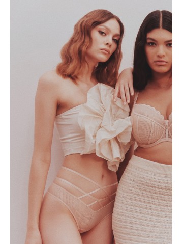 Трусы-стринги Alles Chita Stringi Beige