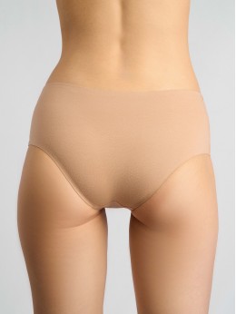 Женские бесшовные трусы Бразильяна бежевые 5058WUV
