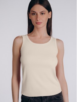 Бежевая женская классическая майка 5039TDJ