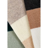 Джемпер на молнии с капюшоном Marc Andre Urban Block W25-00CH0614