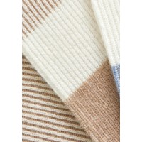 Джемпер с V-образным вырезом Marc Andre Ribbed Rhythm W25-00CH0816