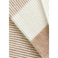 Свитер Marc Andre Ribbed Rhythm W25-00CH0818