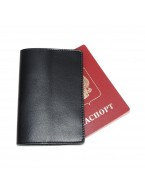 Обложка для паспорта черная кожаная Без рисунка